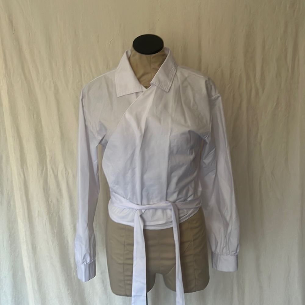 Boohoo multi way tie shirt